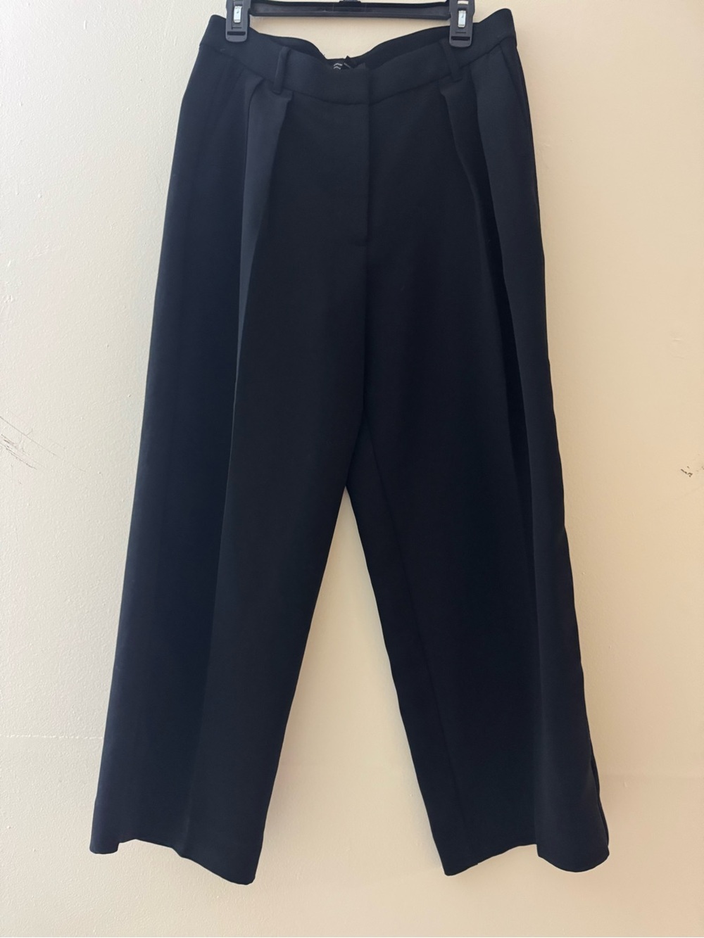 Banana Republic Size 10 Black wide leg pants